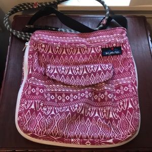 KAVU Shoulder Crossbody Bag- berrilicious!